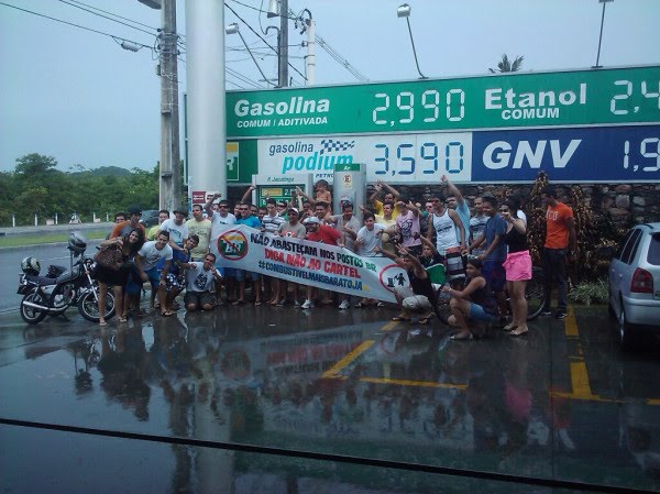 #CombustivelMaisBaratoJa: lei que permite venda de combustível em supermercado será votada hoje