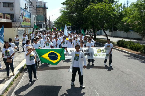 A vinda dos médicos estrangeiros, a necessidade de revalidação e as falácias dos Conselhos de Medicina