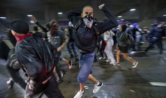 #RevoltadoBusao: “El País” destaca protestos contra aumentos de ônibus, inclusive em Natal