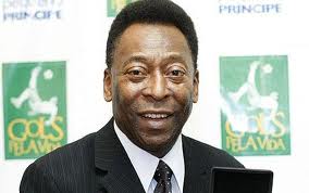 TEM CABIMENTO PELÉ QUERER SER JULINHO DE ADELAIDE OU CHICO BUARQUE?