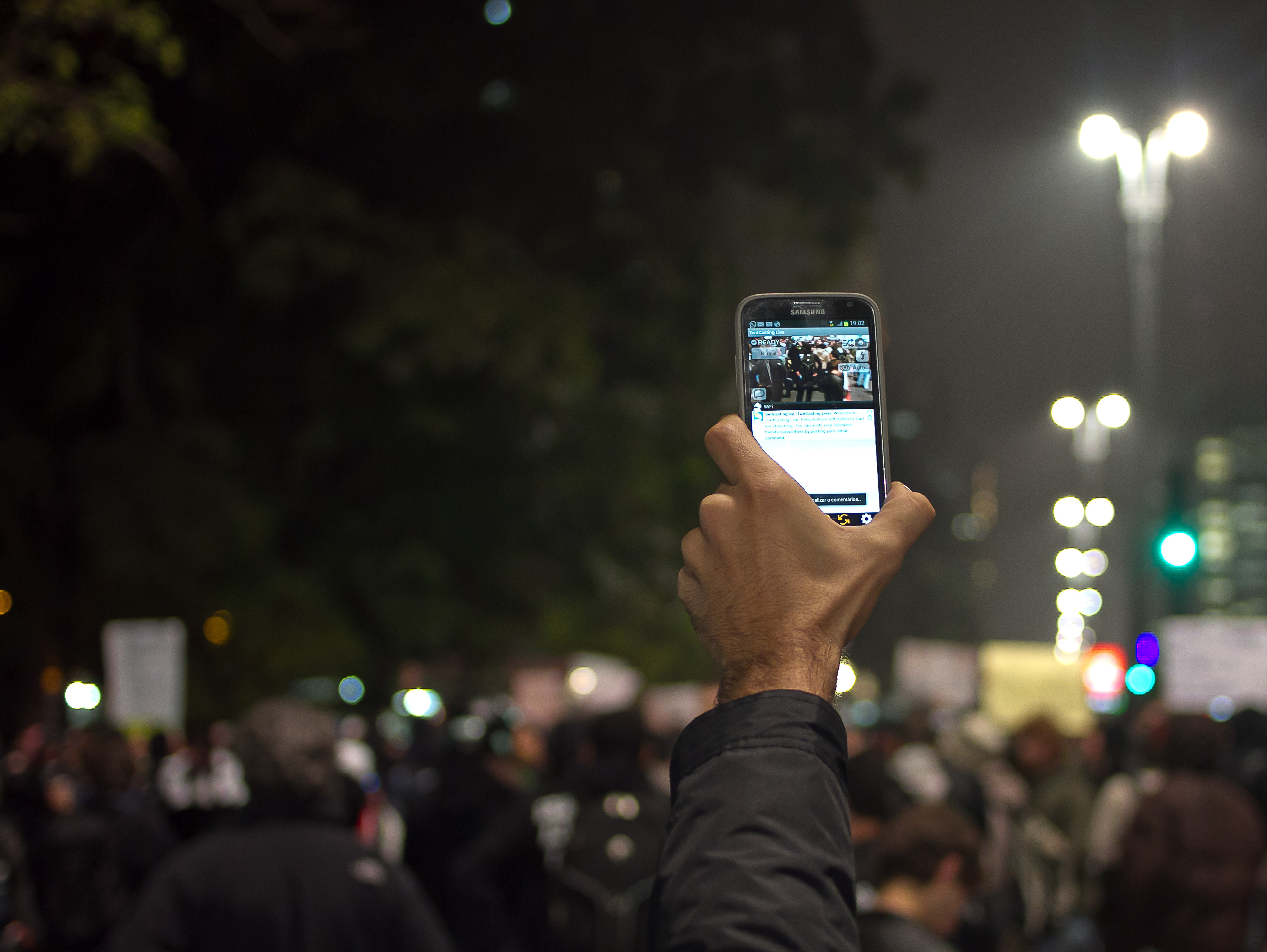 Mídias independentes e a Ética do Discurso