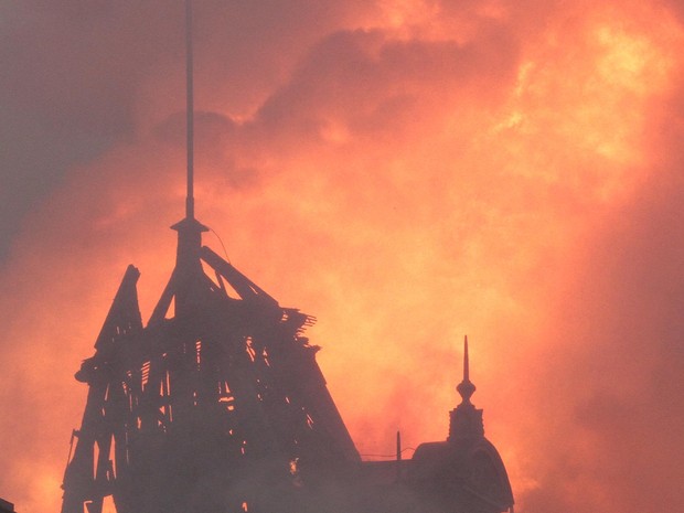 A “alma” brasileira é um museu incendiado