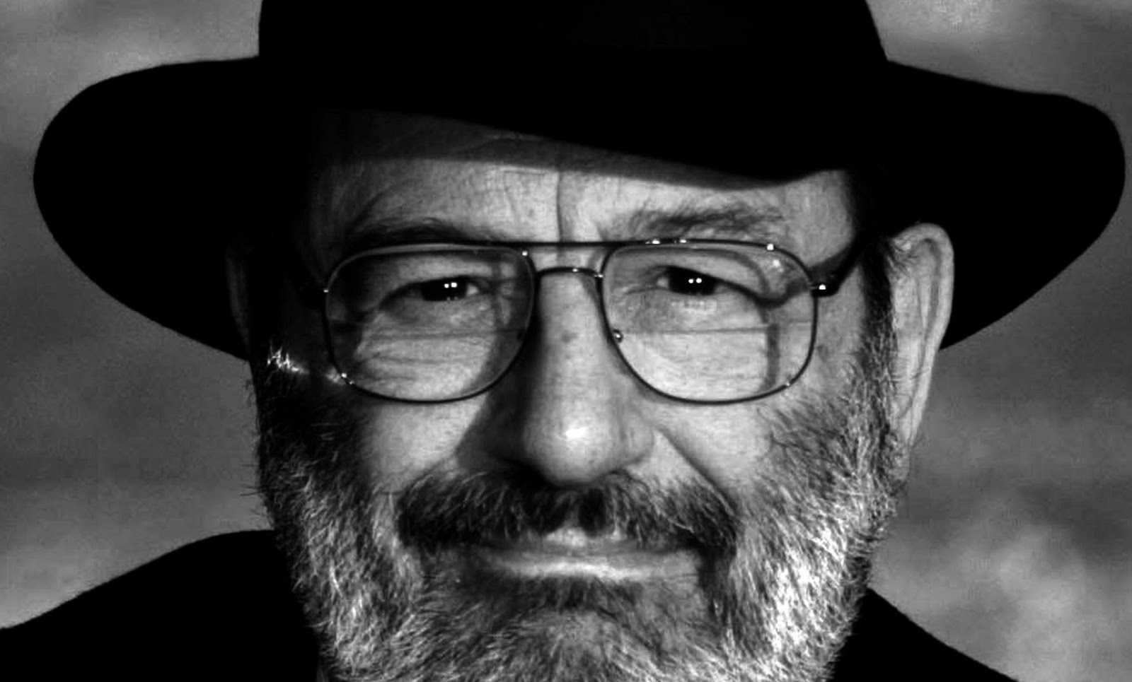 Nos labirintos da Nova Idade Média com Umberto Eco