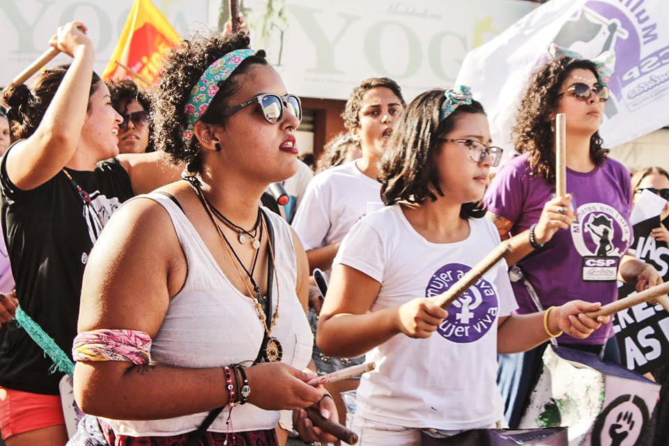 Frente Feminista de Natal lança Carta Aberta e série contra o aumento da tarifa