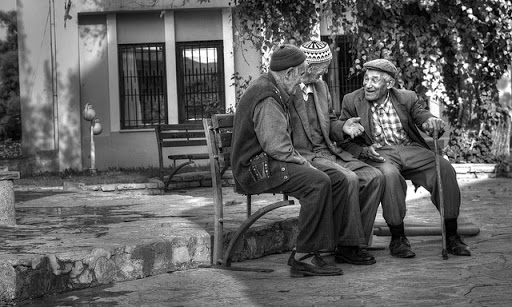 Faça uma lista de velhos amigos que vão sempre se encontrar